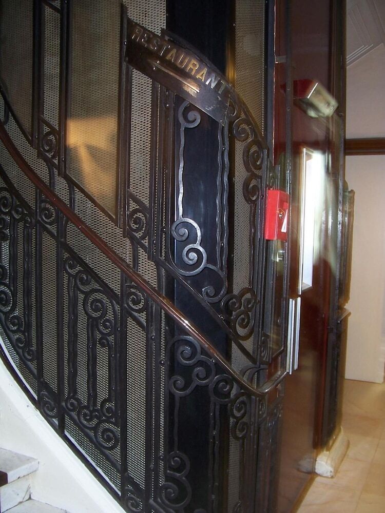 Manhattan Hotel Brussels
