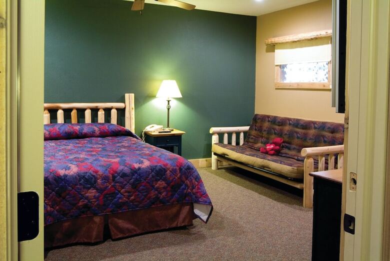 Double Jj Resort