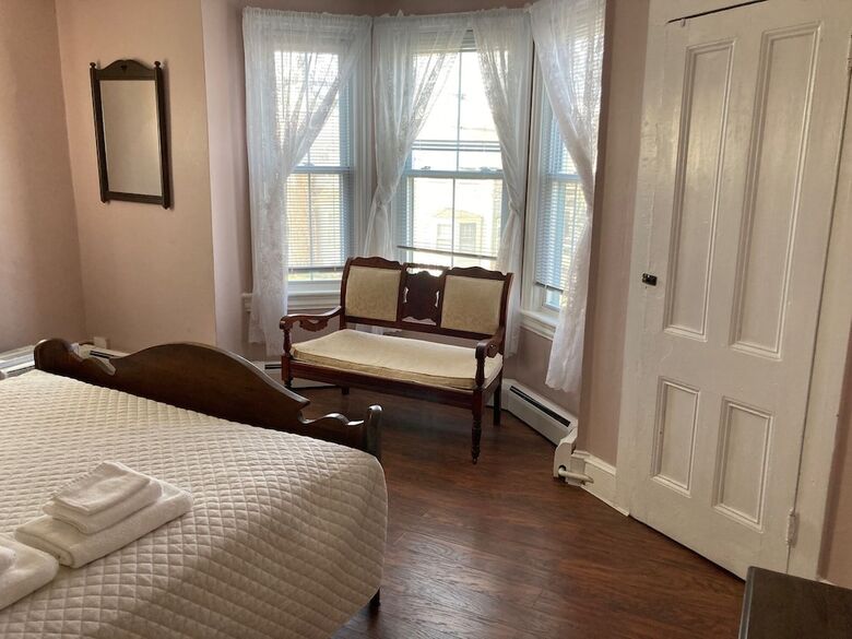 Bed & Breakfast Ocean Park Inn