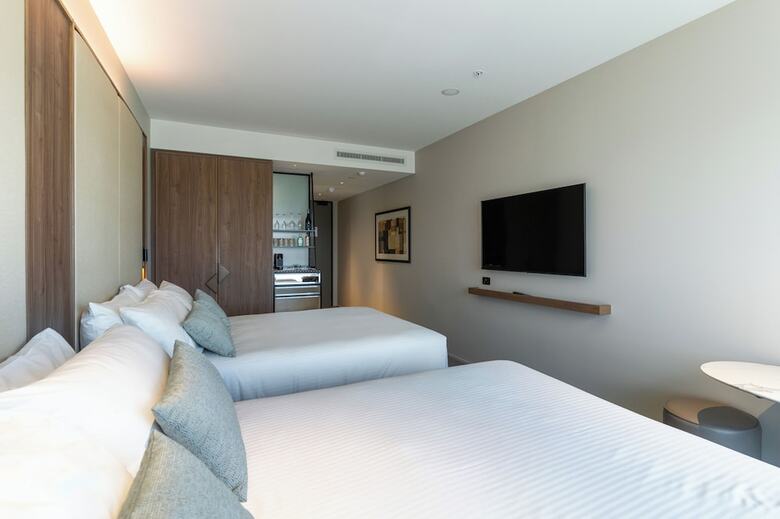 Oval Hotel At Adelaide Oval