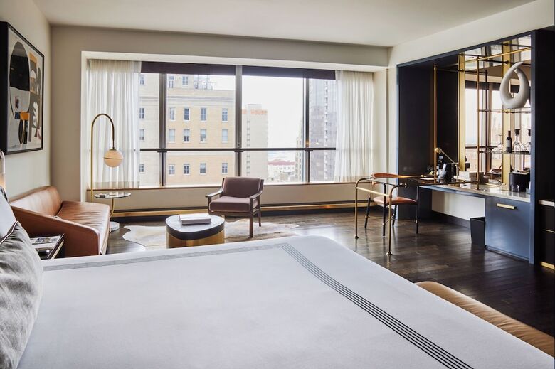Hotel Thompson Dallas, By Hyatt