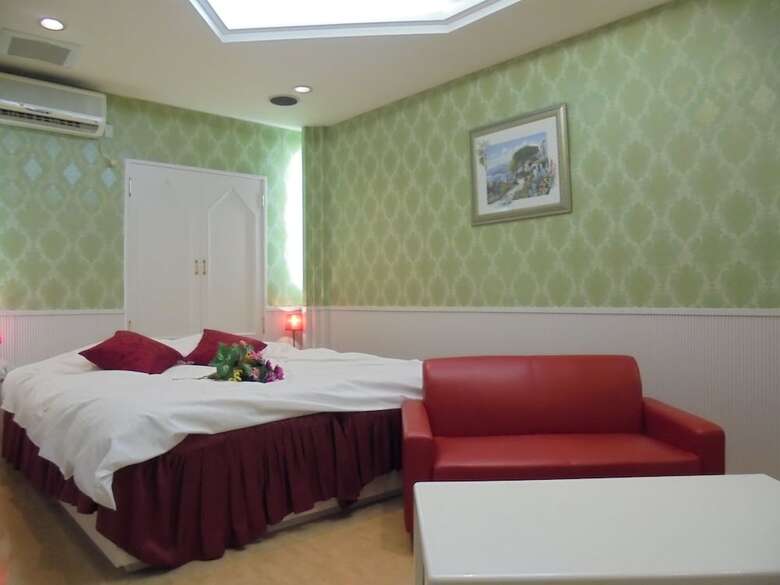 Hotel Moulin Rouge - Adults Only
