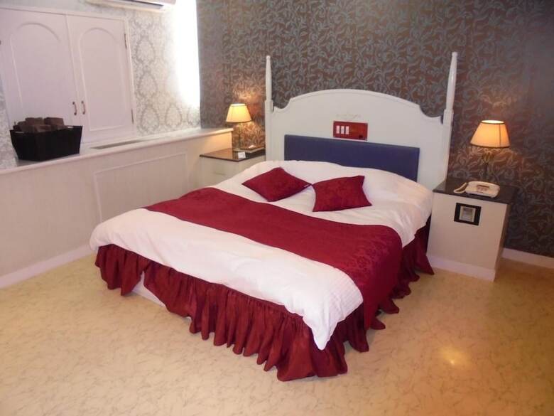 Hotel Moulin Rouge - Adults Only