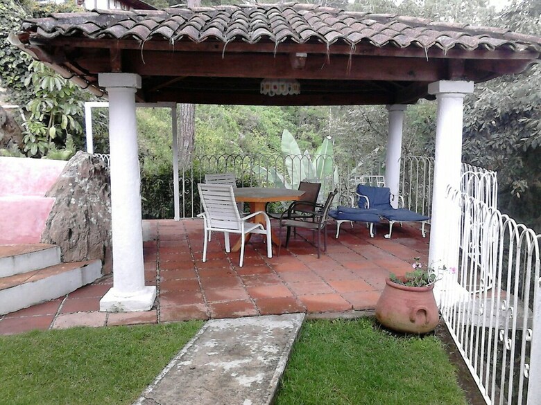 Hotel Caba�as Revi Inn
