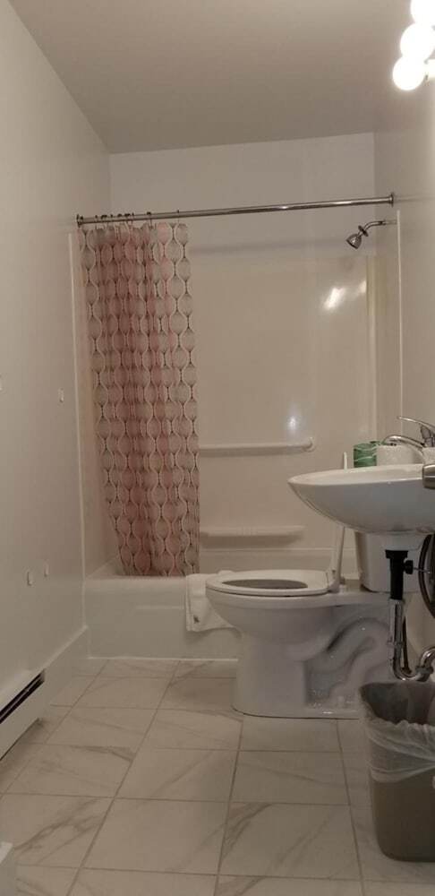 Tallwood Motel Wells