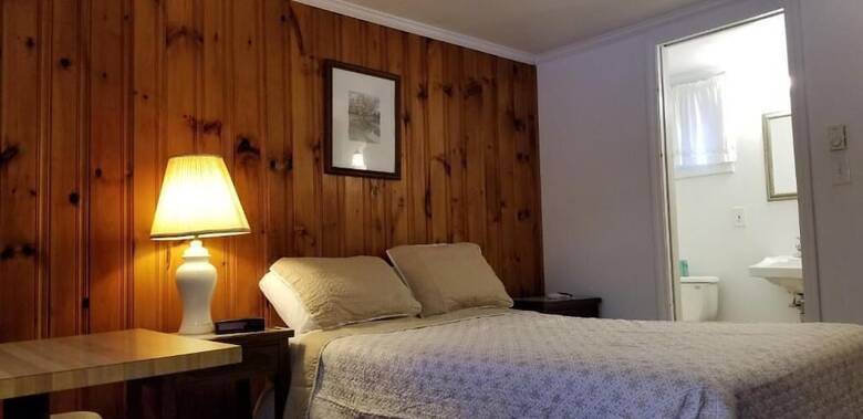 Tallwood Motel Wells