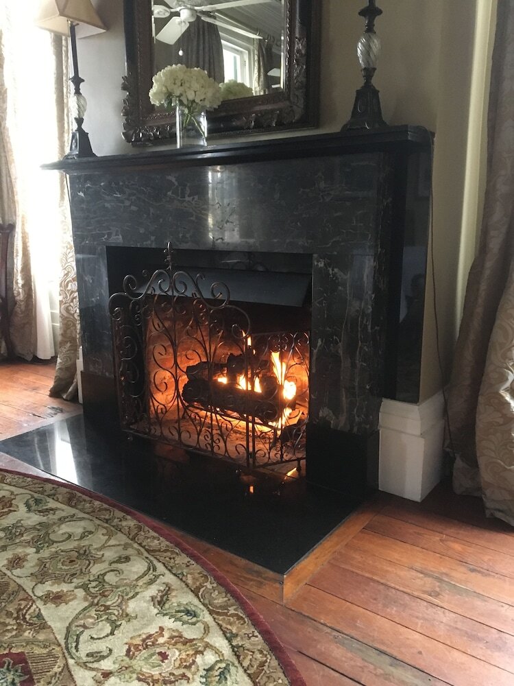 Posada City Club Of Wilmington