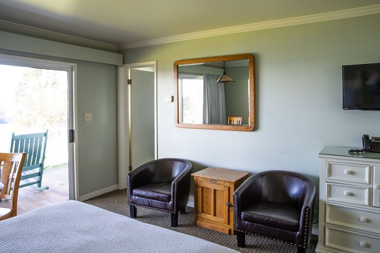 Hotel Little River Inn