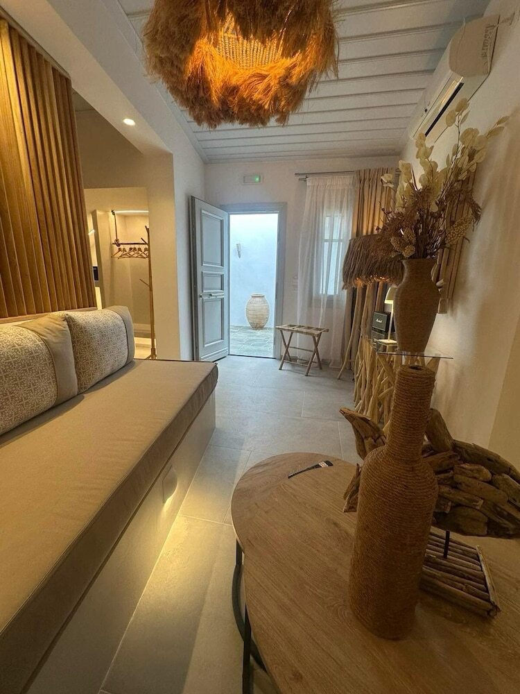 Kohylia Beach Guest House