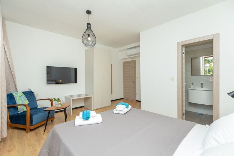Boutique Villa Root