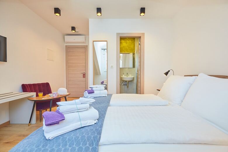 Boutique Villa Root