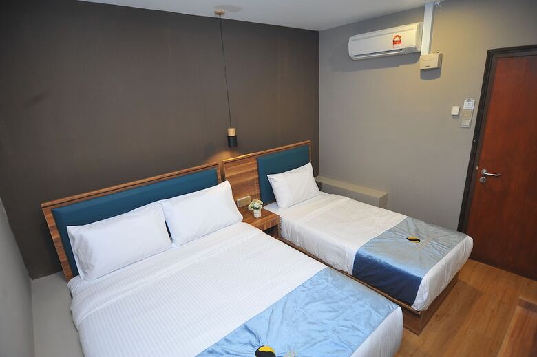 Skye Hotel