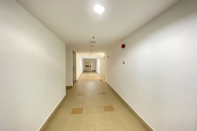 Oyo 90192 Mansion One Suites