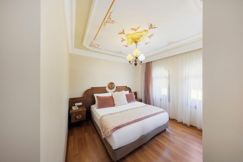 Seven Hills Hotel - Special Class