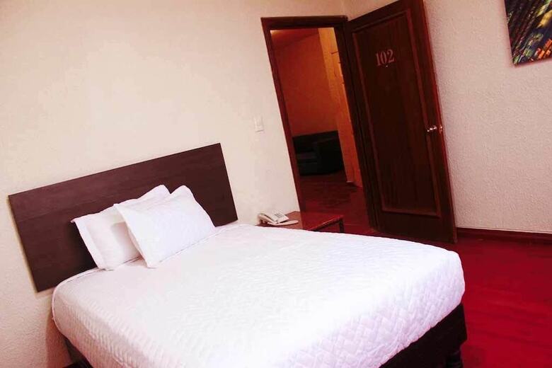 Hotel La Perla