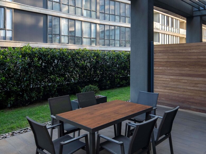 Hotel M�venpick Living Istanbul West