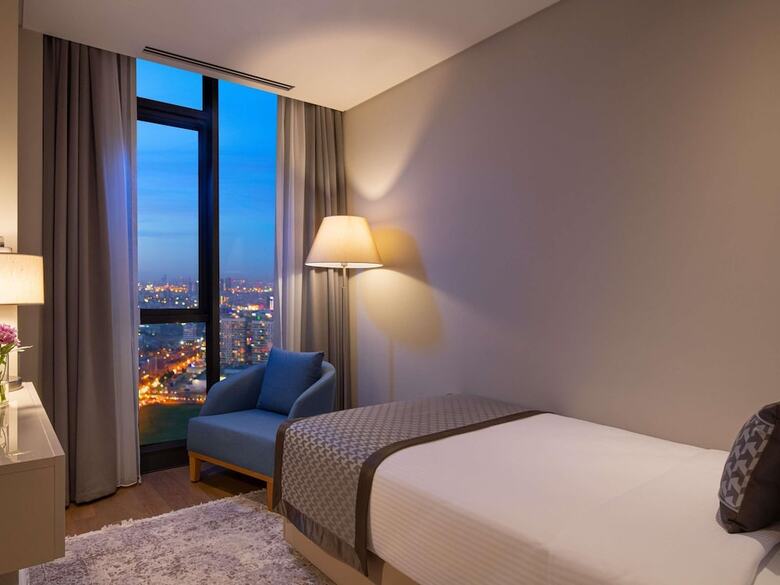 Hotel M�venpick Living Istanbul West