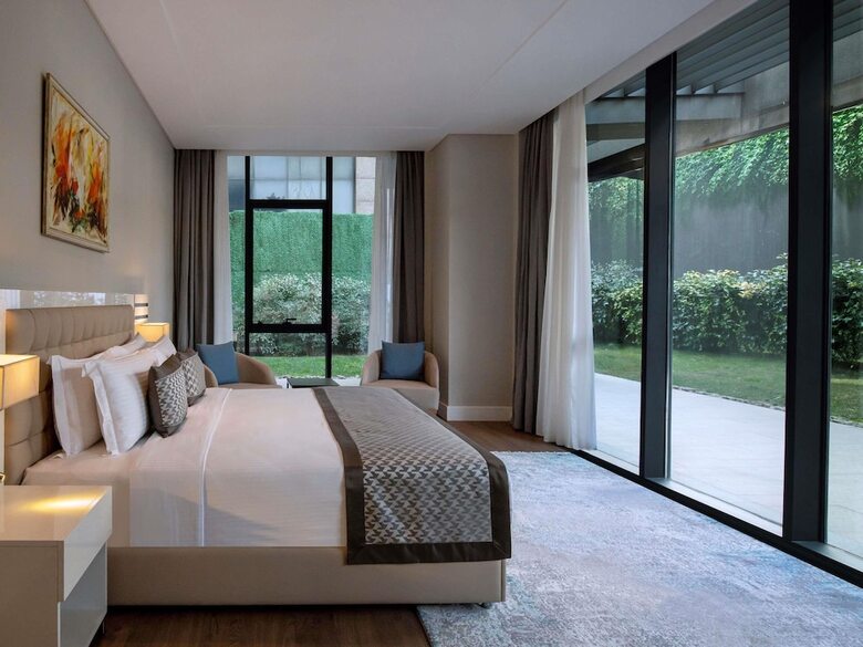 Hotel M�venpick Living Istanbul West