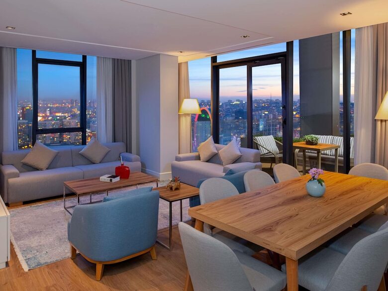 Hotel M�venpick Living Istanbul West