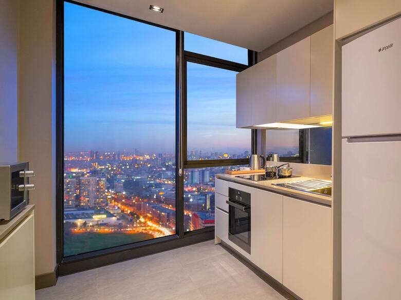 Hotel M�venpick Living Istanbul West