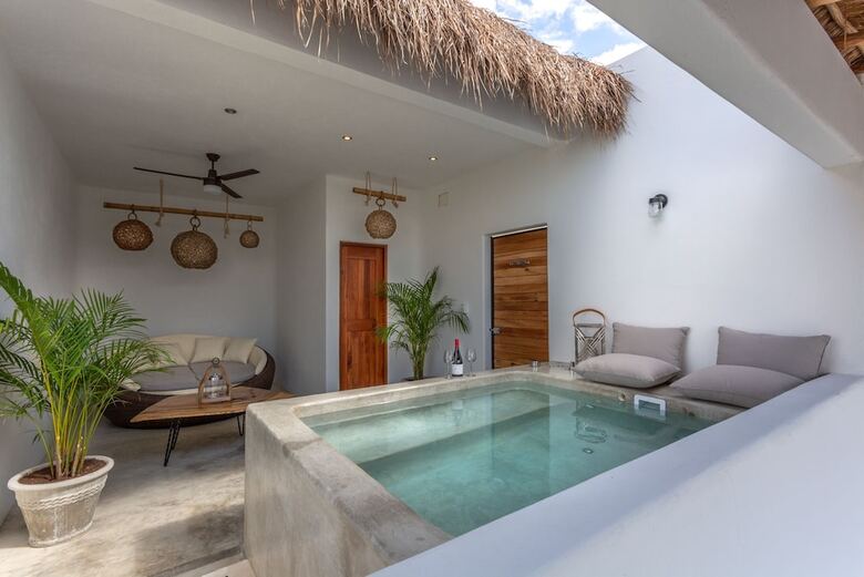 Aparthotel Ka'a New Penthouse Private Rooftop Pool