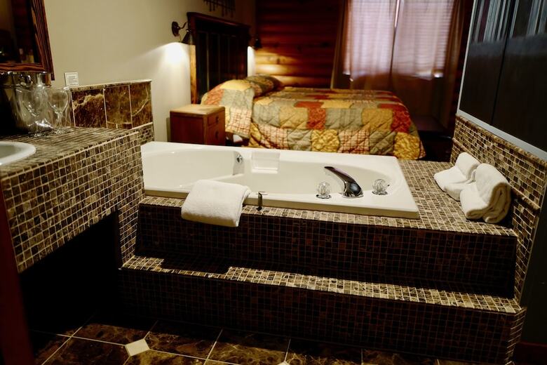 Hotel Sumas Mountain Lodge