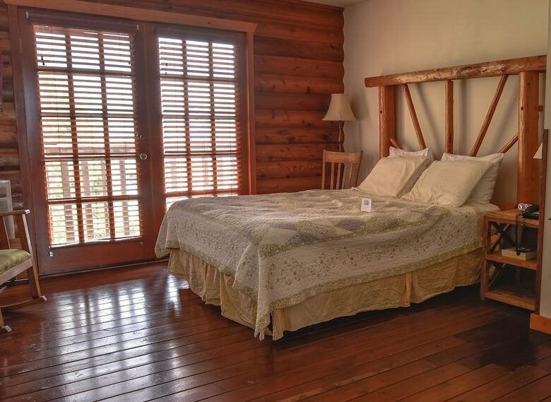 Hotel Sumas Mountain Lodge