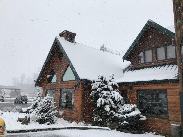 Hotel Sumas Mountain Lodge
