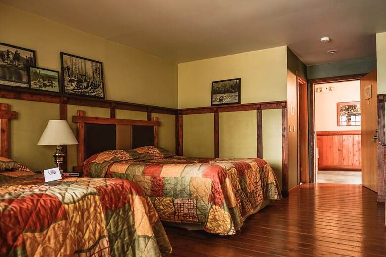 Hotel Sumas Mountain Lodge