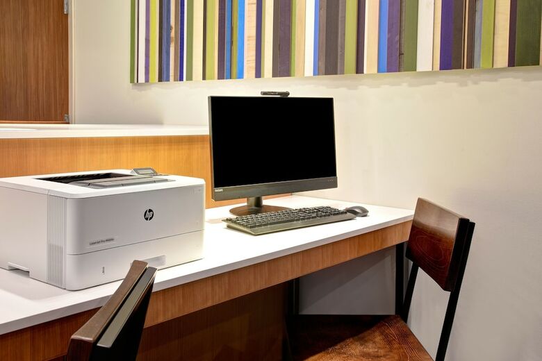 Hotel Holiday Inn Express Milwaukee Downtown By Ihg
