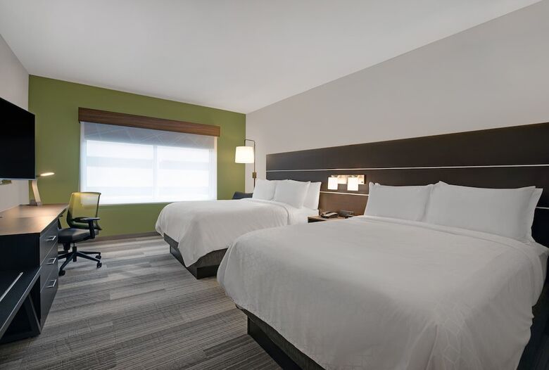 Hotel Holiday Inn Express Milwaukee Downtown By Ihg