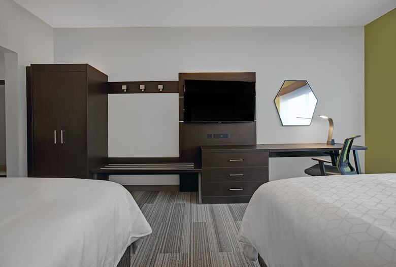 Hotel Holiday Inn Express Milwaukee Downtown By Ihg