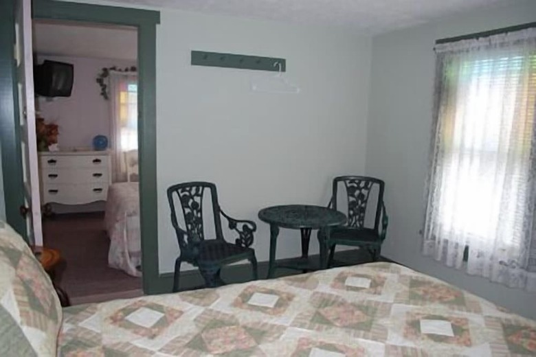 Island Guest House B&B