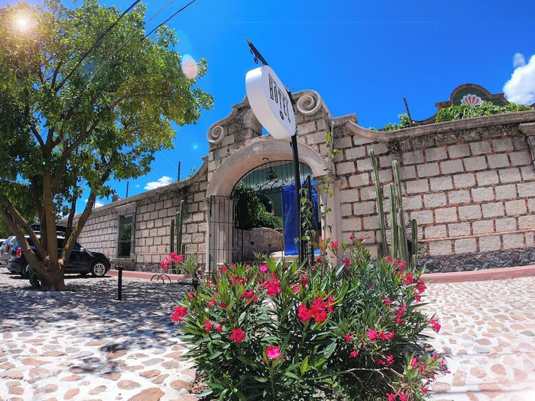Hotel Hacienda San Patricio