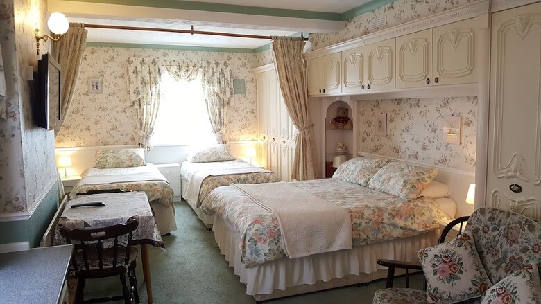 Bed & Breakfast Adelaide Guesthouse