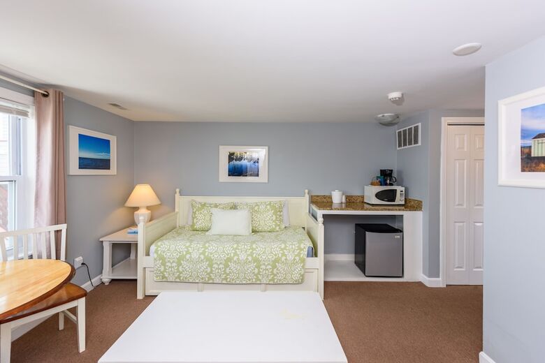 Mv Surfside Hotel