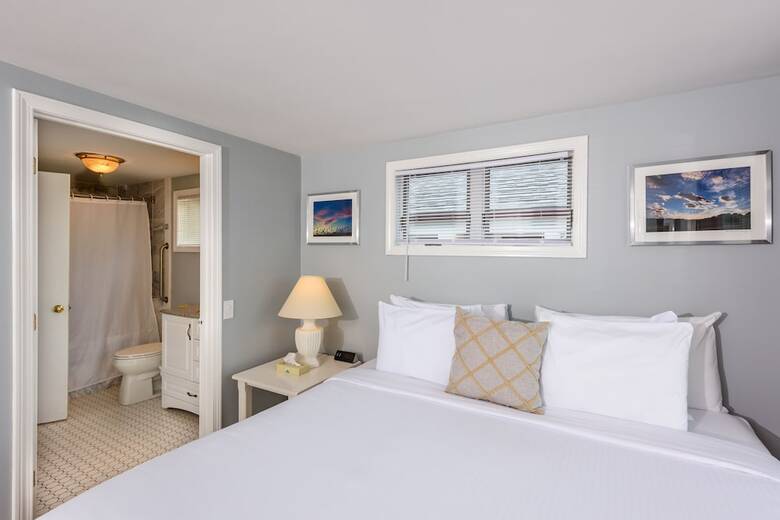 Mv Surfside Hotel