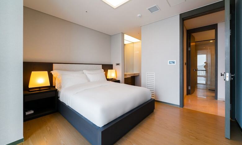 Aparthotel Newcz Lct Residence