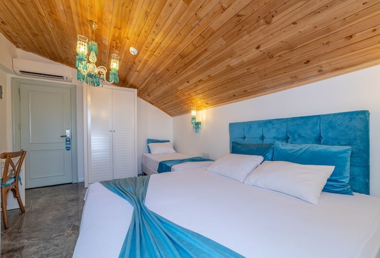 Dam Hotel Lara