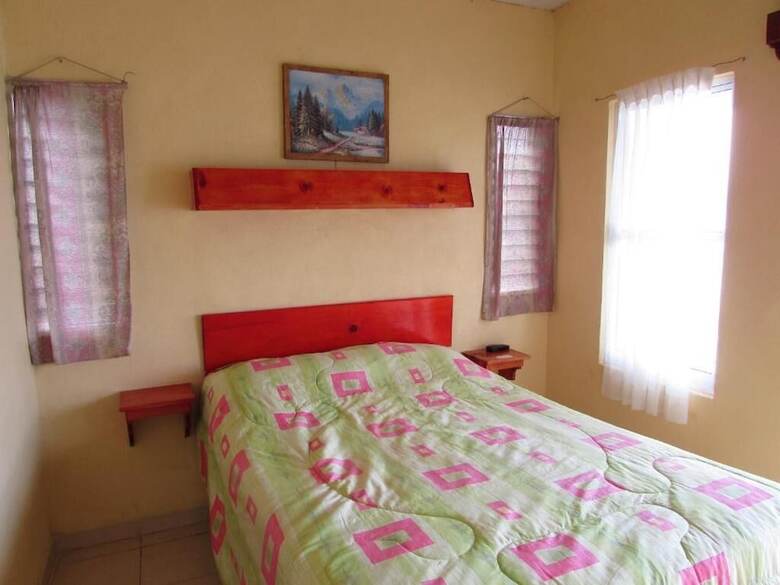 Hotel La Caba�a Del Lago