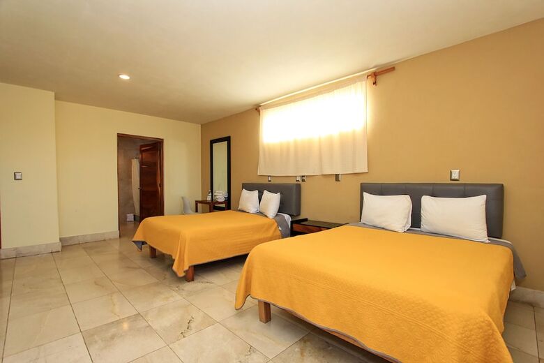 La Vista Hotel