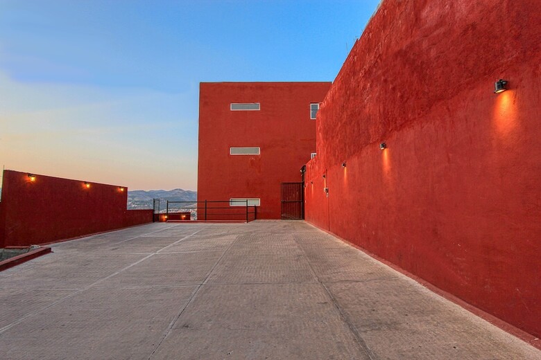 La Vista Hotel