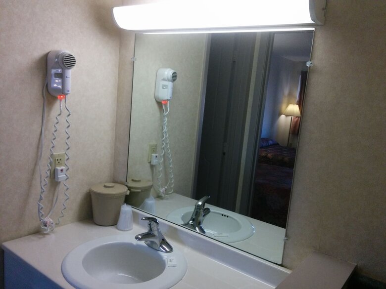 Hotel Budget Inn - Troy