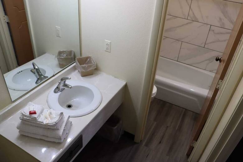Hotel Budget Inn - Troy