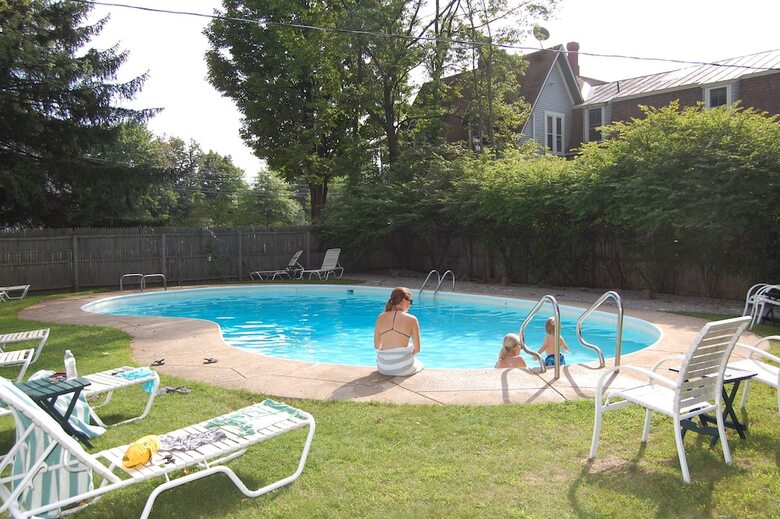 Hotel Cranmore Inn
