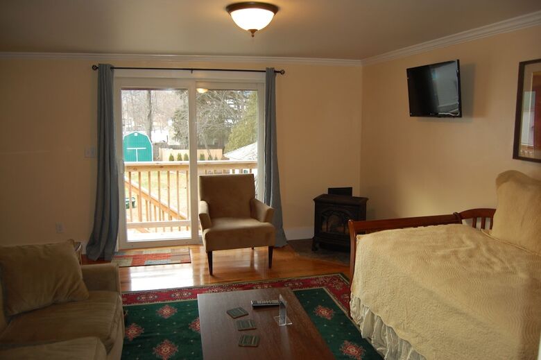 Hotel Cranmore Inn