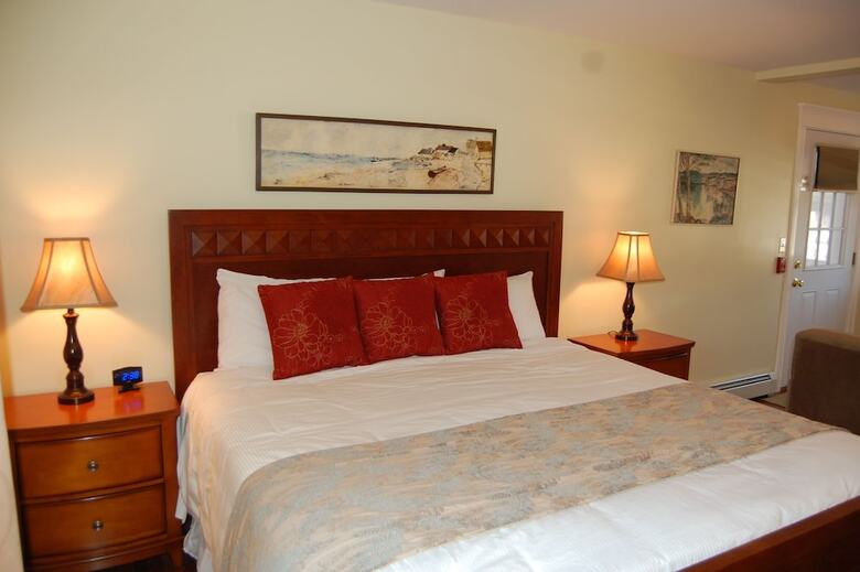 Hotel Cranmore Inn