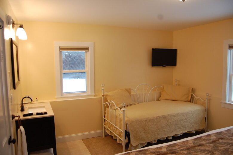 Hotel Cranmore Inn