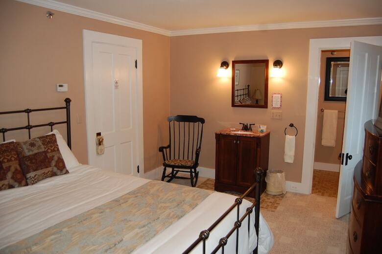 Hotel Cranmore Inn