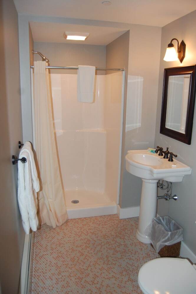 Hotel Cranmore Inn